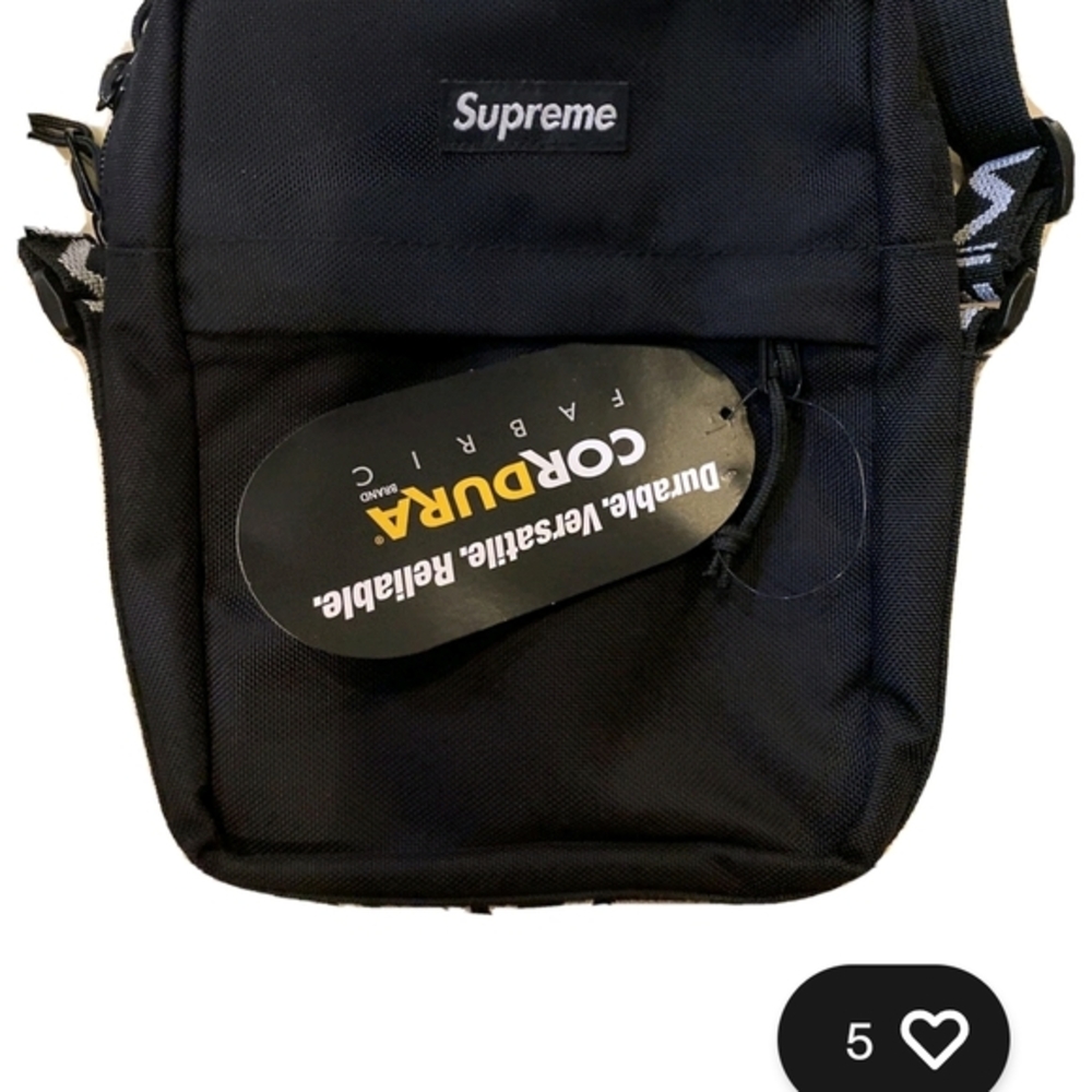 NWT Supreme Black Crossbody